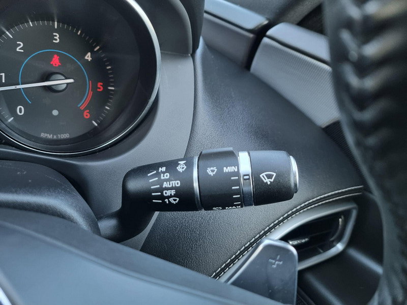 Jaguar XE 2.0d R-Sport Auto Euro 6 (s/s) 4dr 4dr Automatic 2026