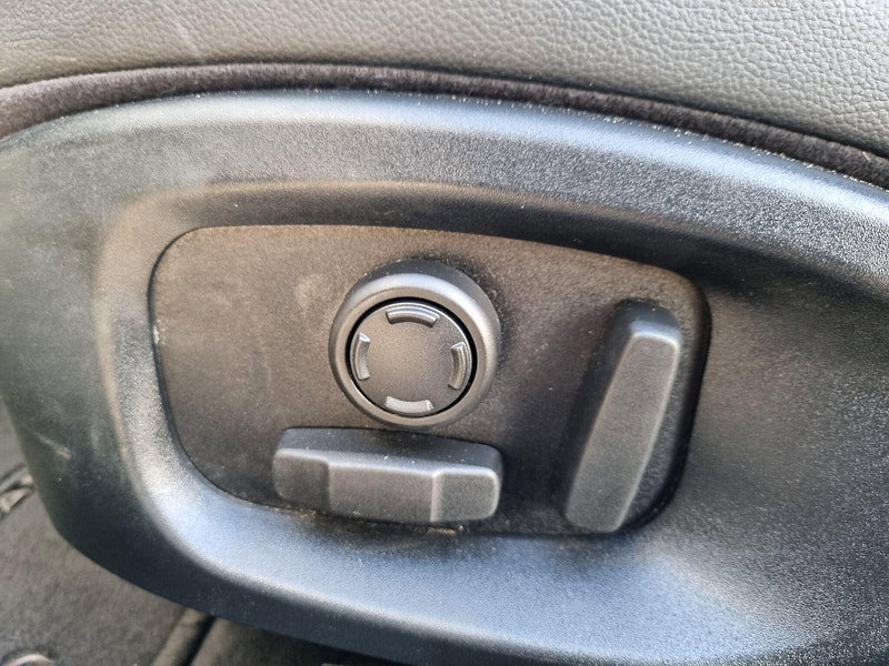 Jaguar XE 2.0d R-Sport Auto Euro 6 (s/s) 4dr 4dr Automatic 2026