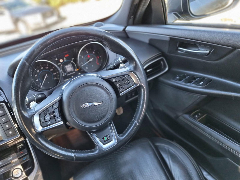 Jaguar XE 2.0d R-Sport Auto Euro 6 (s/s) 4dr 4dr Automatic 2026