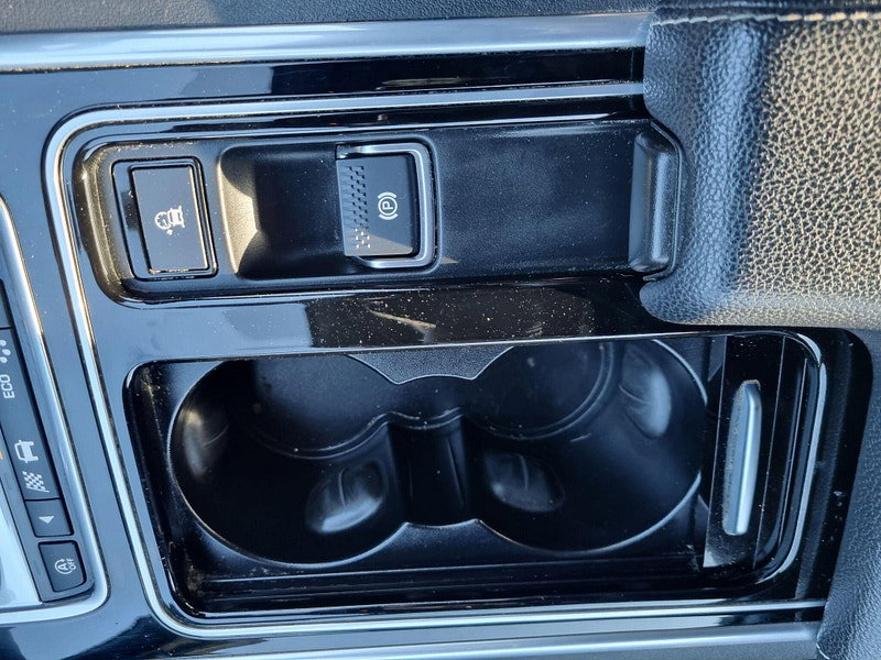 Jaguar XE 2.0d R-Sport Auto Euro 6 (s/s) 4dr 4dr Automatic 2026