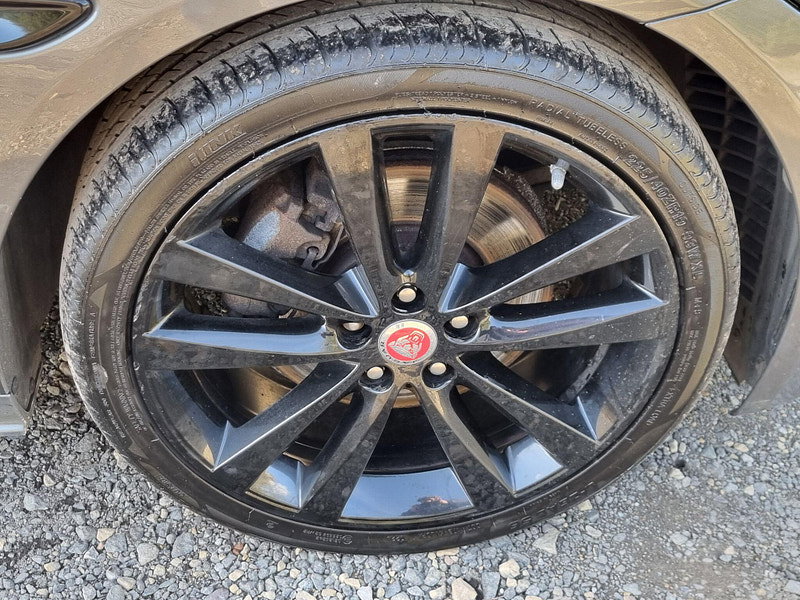 Jaguar XE 2.0d R-Sport Auto Euro 6 (s/s) 4dr 4dr Automatic 2026