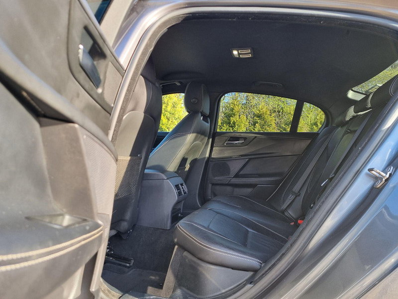 Jaguar XE 2.0d R-Sport Auto Euro 6 (s/s) 4dr 4dr Automatic 2026