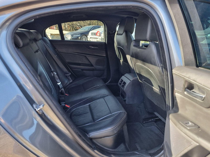 Jaguar XE 2.0d R-Sport Auto Euro 6 (s/s) 4dr 4dr Automatic 2026