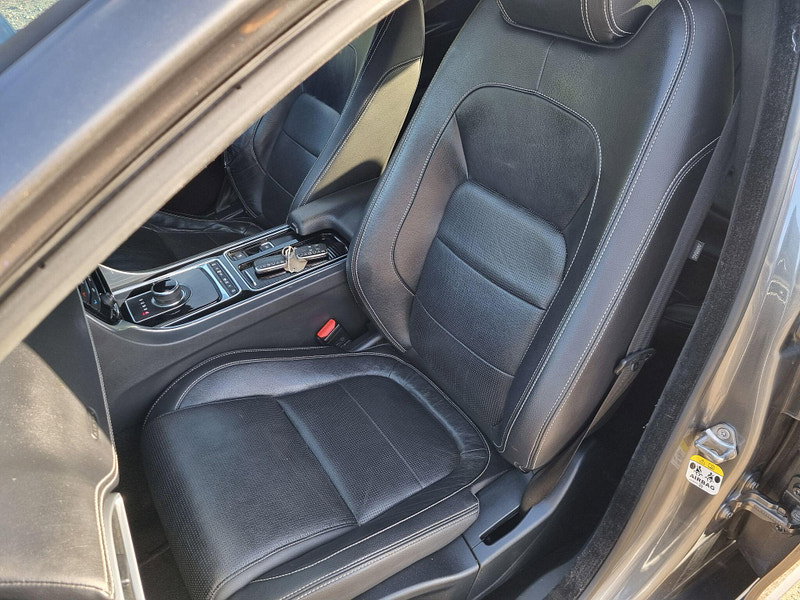 Jaguar XE 2.0d R-Sport Auto Euro 6 (s/s) 4dr 4dr Automatic 2026