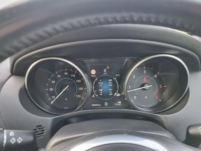 Jaguar XE 2.0d R-Sport Auto Euro 6 (s/s) 4dr 4dr Automatic 2026