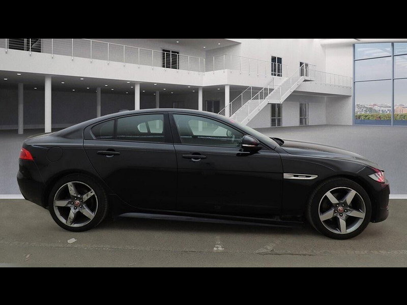 Jaguar XE 2.0d R-Sport Auto Euro 6 (s/s) 4dr 4dr Automatic 2026