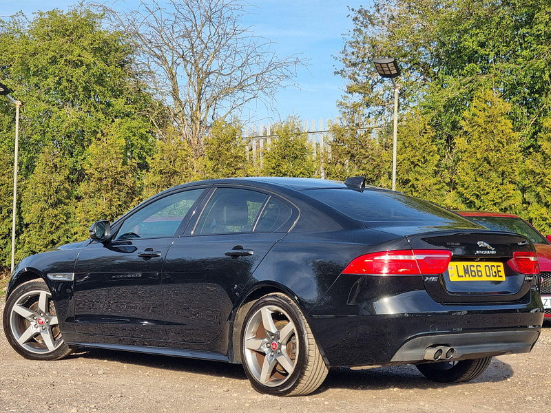 Jaguar XE 2.0d R-Sport Auto Euro 6 (s/s) 4dr 4dr Automatic 2026