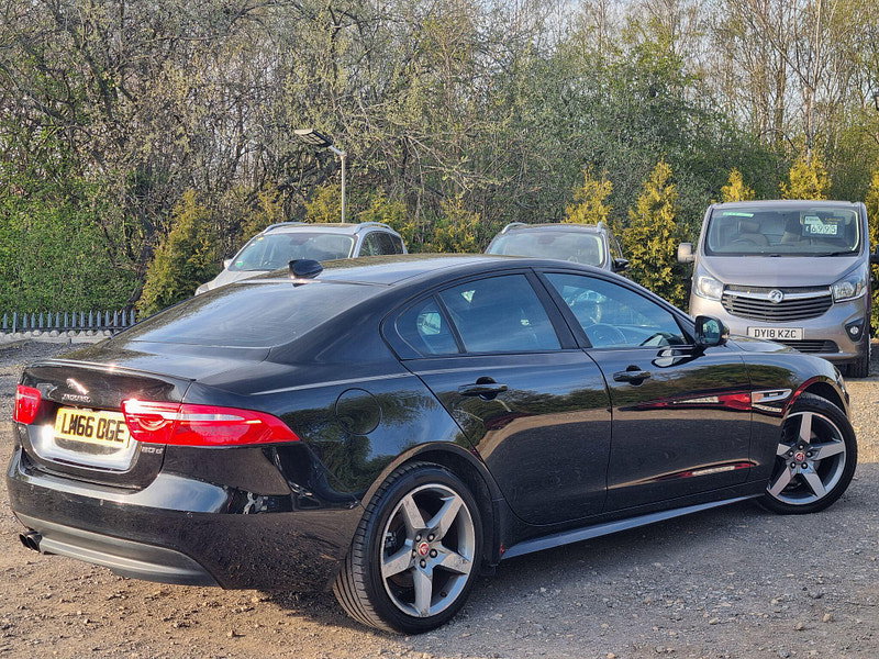 Jaguar XE 2.0d R-Sport Auto Euro 6 (s/s) 4dr 4dr Automatic 2026
