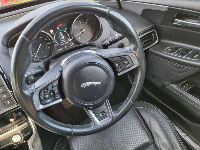 Jaguar XE 2.0d R-Sport Auto Euro 6 (s/s) 4dr 4dr Automatic 2026