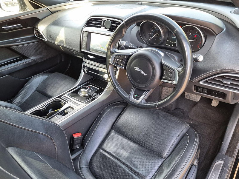 Jaguar XE 2.0d R-Sport Auto Euro 6 (s/s) 4dr 4dr Automatic 2026