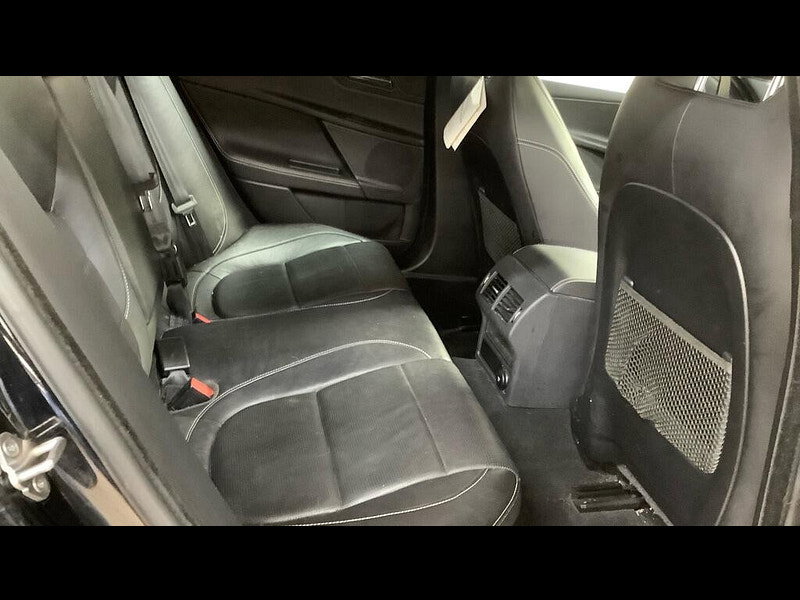 Jaguar XE 2.0d R-Sport Auto Euro 6 (s/s) 4dr 4dr Automatic 2026