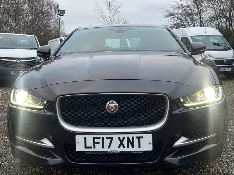 Jaguar XE 2.0d R-Sport Auto Euro 6 (s/s) 4dr 4dr Automatic 2025