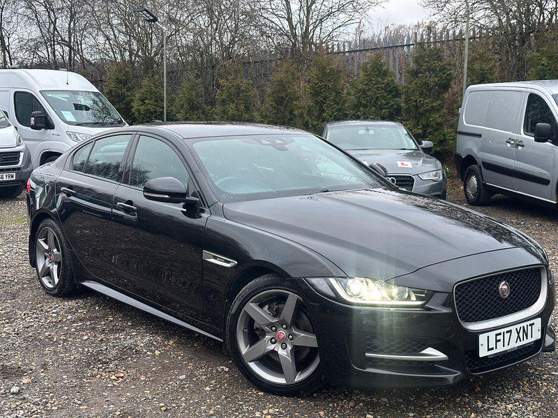 Jaguar XE 2.0d R-Sport Auto Euro 6 (s/s) 4dr 4dr Automatic 2025