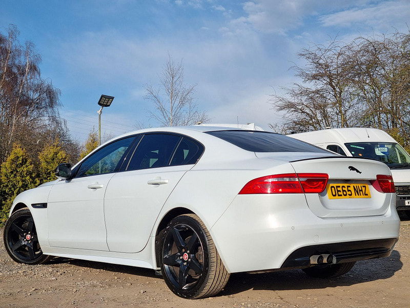 Jaguar XE 2.0d R-Sport Auto Euro 6 (s/s) 4dr 4dr Automatic 2025