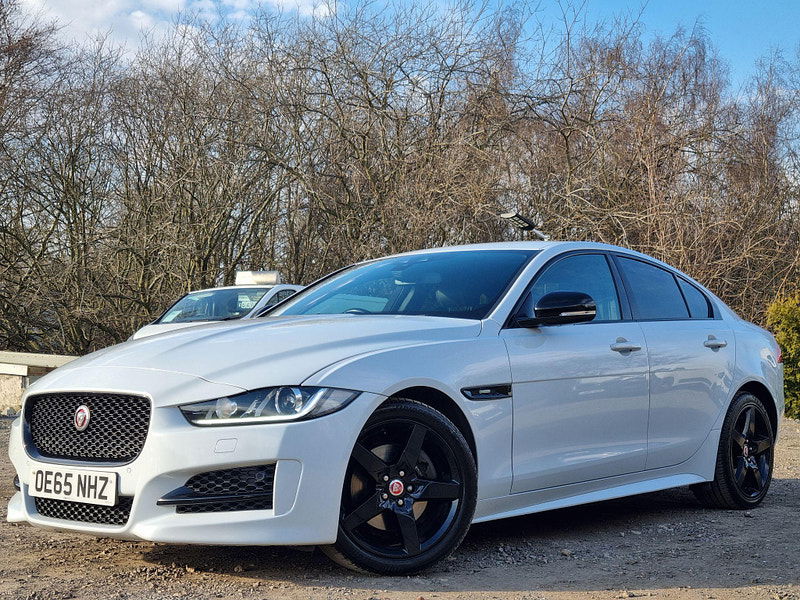 Jaguar XE 2.0d R-Sport Auto Euro 6 (s/s) 4dr 4dr Automatic 2025