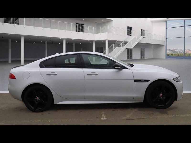 Jaguar XE 2.0d R-Sport Auto Euro 6 (s/s) 4dr 4dr Automatic 2025