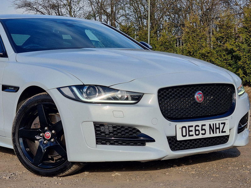 Jaguar XE 2.0d R-Sport Auto Euro 6 (s/s) 4dr 4dr Automatic 2025
