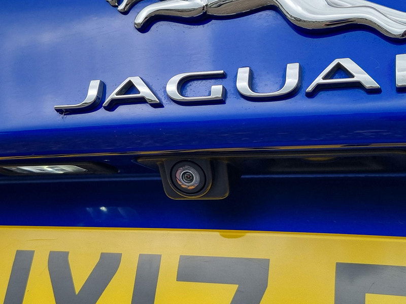Jaguar XE 2.0d R-Sport Auto Euro 6 (s/s) 4dr 4dr Automatic 2025