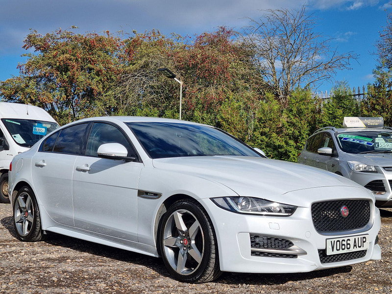 Jaguar XE 2.0d R-Sport Auto Euro 6 (s/s) 4dr 4dr Automatic 2026