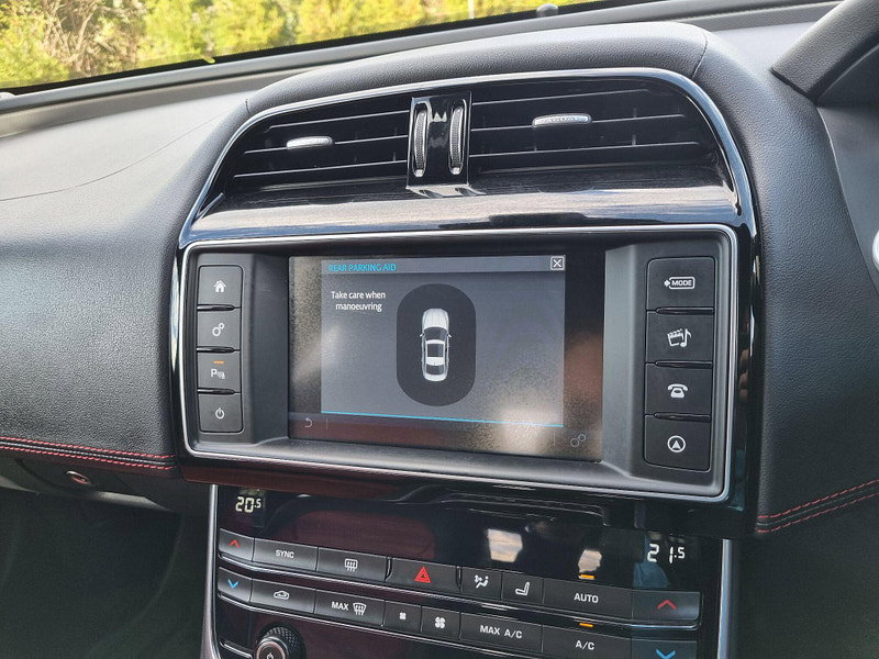 Jaguar XE 2.0d R-Sport Auto Euro 6 (s/s) 4dr 4dr Automatic 2026