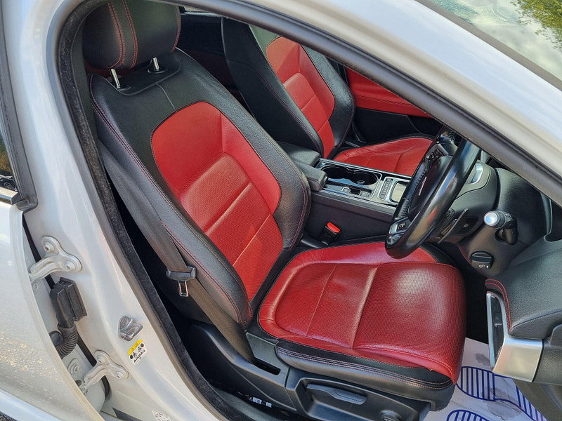 Jaguar XE 2.0d R-Sport Auto Euro 6 (s/s) 4dr 4dr Automatic 2026