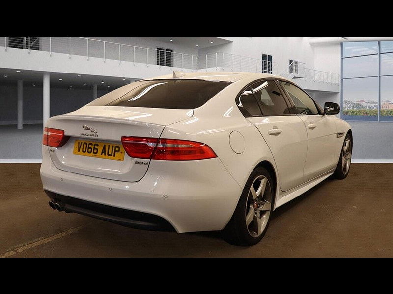 Jaguar XE 2.0d R-Sport Auto Euro 6 (s/s) 4dr 4dr Automatic 2025