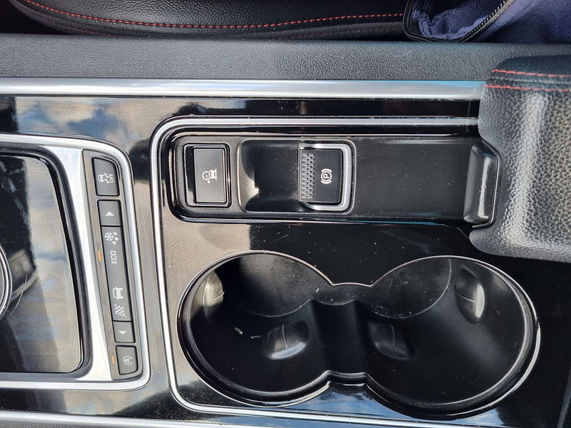 Jaguar XE 2.0d R-Sport Auto Euro 6 (s/s) 4dr 4dr Automatic 2026