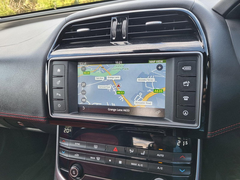 Jaguar XE 2.0d R-Sport Auto Euro 6 (s/s) 4dr 4dr Automatic 2026