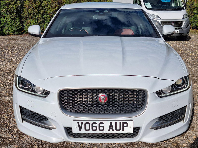 Jaguar XE 2.0d R-Sport Auto Euro 6 (s/s) 4dr 4dr Automatic 2026