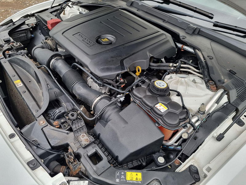 Jaguar XE 2.0d R-Sport Auto Euro 6 (s/s) 4dr 4dr Automatic 2025