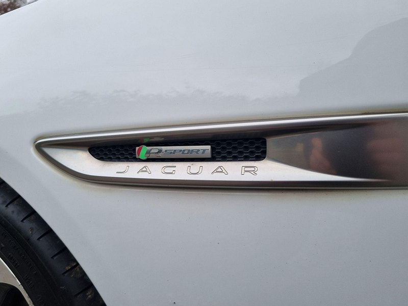 Jaguar XE 2.0d R-Sport Auto Euro 6 (s/s) 4dr 4dr Automatic 2025