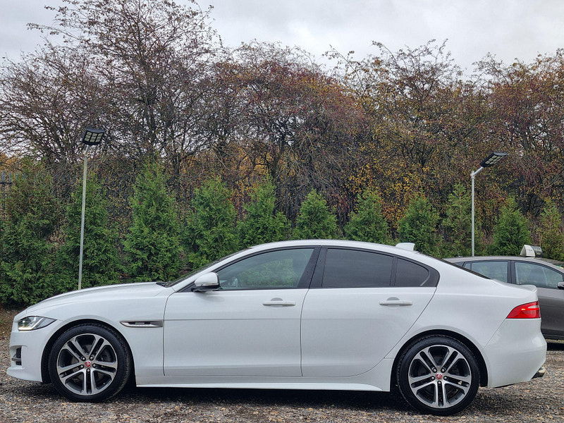 Jaguar XE 2.0d R-Sport Auto Euro 6 (s/s) 4dr 4dr Automatic 2025