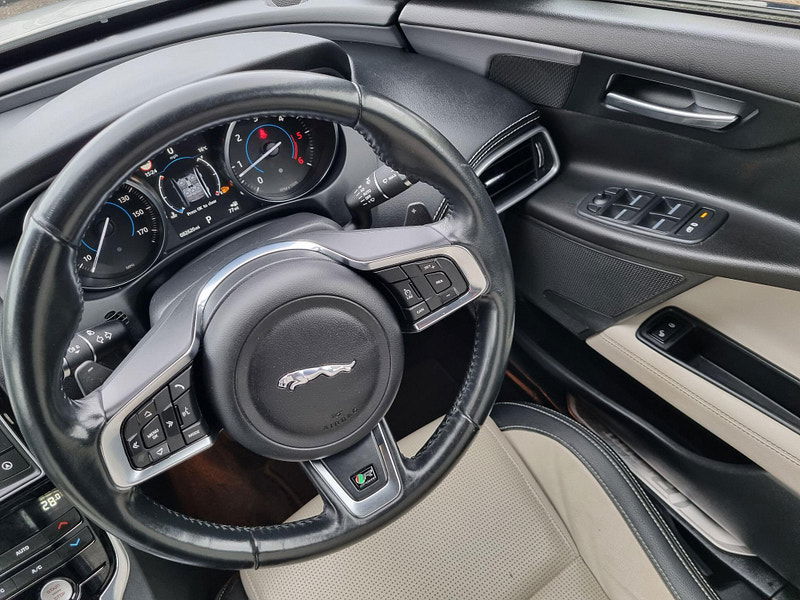 Jaguar XE 2.0d R-Sport Auto Euro 6 (s/s) 4dr 4dr Automatic 2025