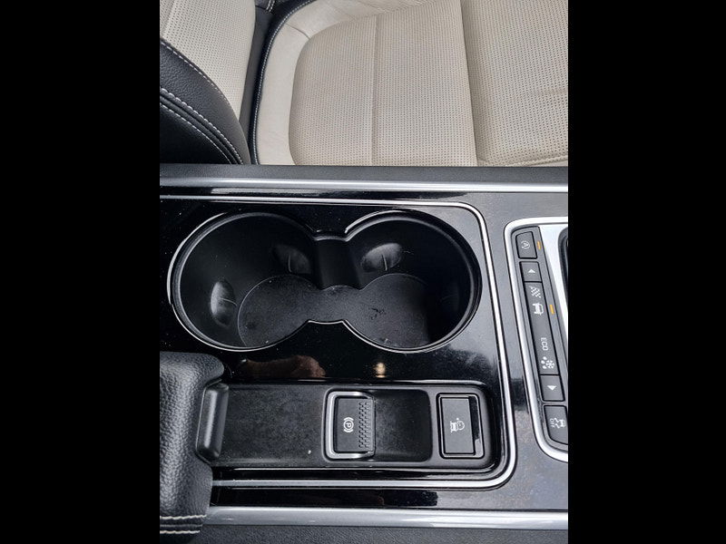 Jaguar XE 2.0d R-Sport Auto Euro 6 (s/s) 4dr 4dr Automatic 2025