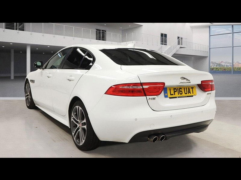 Jaguar XE 2.0d R-Sport Auto Euro 6 (s/s) 4dr 4dr Automatic 2025