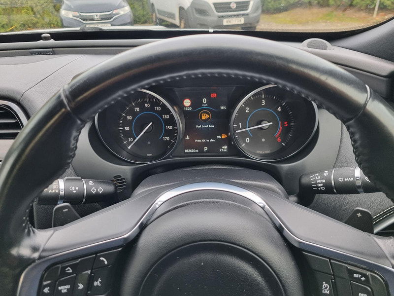 Jaguar XE 2.0d R-Sport Auto Euro 6 (s/s) 4dr 4dr Automatic 2025