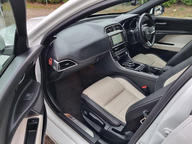 Jaguar XE 2.0d R-Sport Auto Euro 6 (s/s) 4dr 4dr Automatic 2025