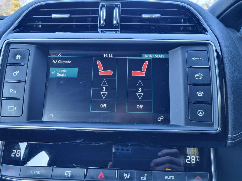 Jaguar XE 2.0d R-Sport Auto Euro 6 (s/s) 4dr 4dr Automatic 2026