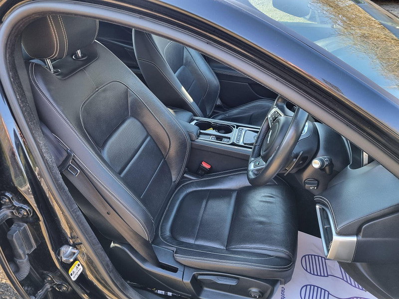 Jaguar XE 2.0d R-Sport Auto Euro 6 (s/s) 4dr 4dr Automatic 2026