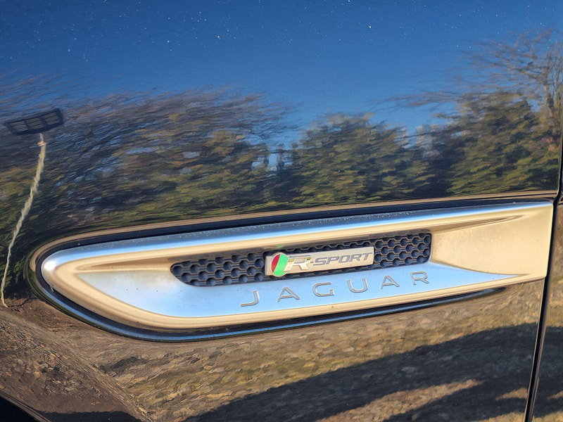 Jaguar XE 2.0d R-Sport Auto Euro 6 (s/s) 4dr 4dr Automatic 2026