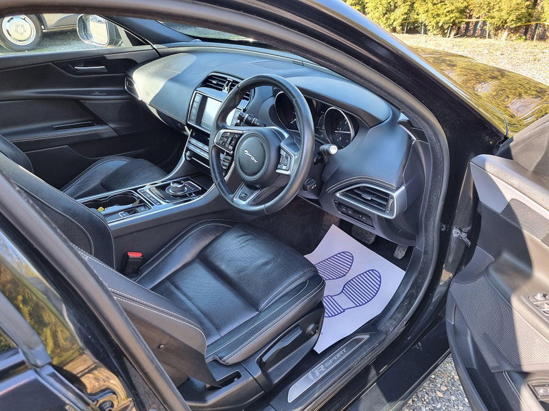 Jaguar XE 2.0d R-Sport Auto Euro 6 (s/s) 4dr 4dr Automatic 2026