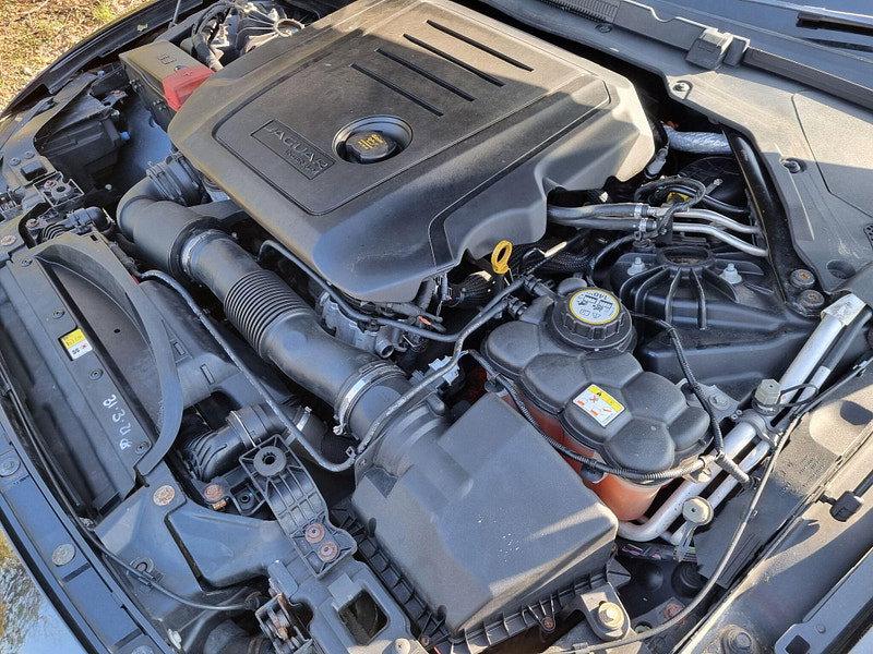 Jaguar XE 2.0d R-Sport Auto Euro 6 (s/s) 4dr 4dr Automatic 2026