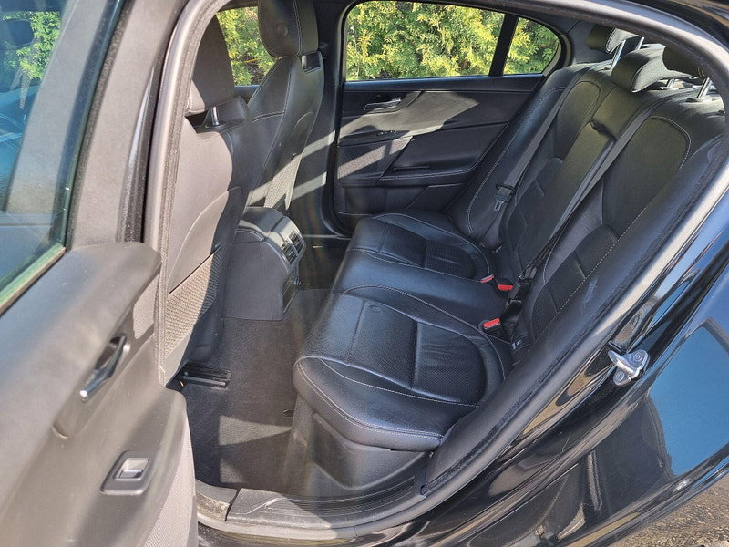 Jaguar XE 2.0d R-Sport Auto Euro 6 (s/s) 4dr 4dr Automatic 2026