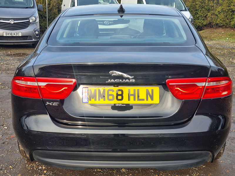 Jaguar XE 2.0d SE Auto Euro 6 (s/s) 4dr 4dr Automatic 2026