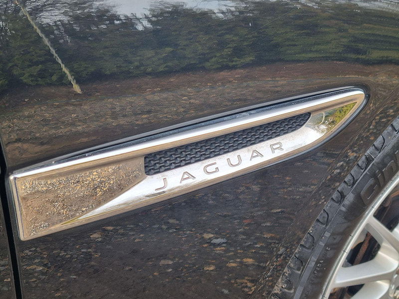 Jaguar XE 2.0d SE Auto Euro 6 (s/s) 4dr 4dr Automatic 2026