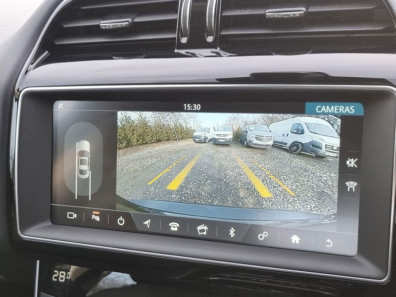 Jaguar XE 2.0d SE Auto Euro 6 (s/s) 4dr 4dr Automatic 2026