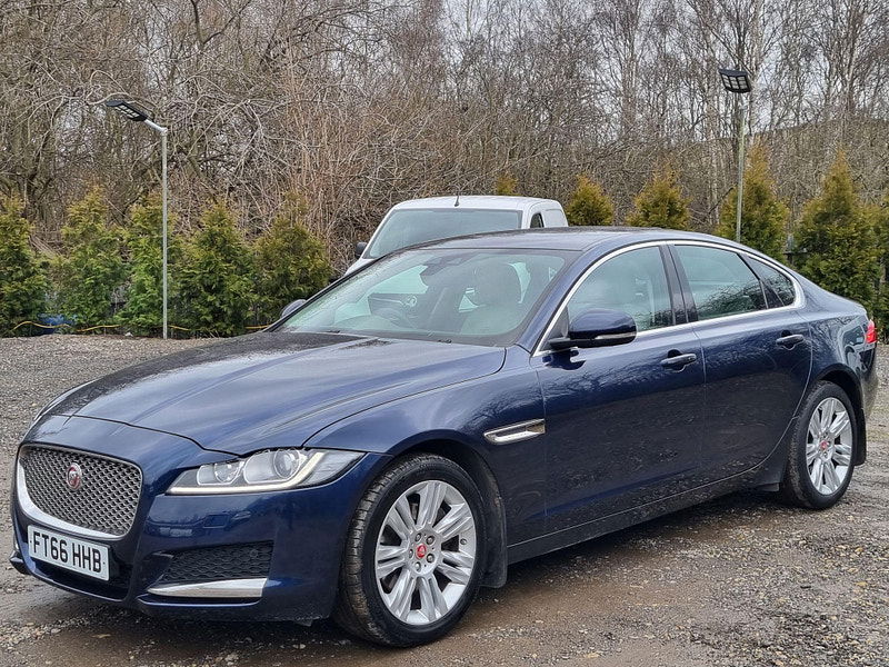 Jaguar XF 2.0d Portfolio Auto Euro 6 (s/s) 4dr 4dr Automatic 2025