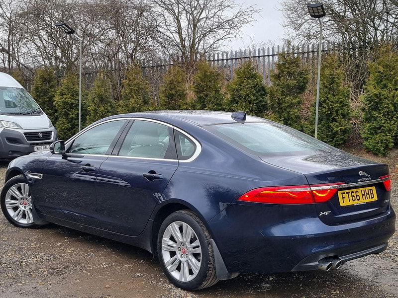 Jaguar XF 2.0d Portfolio Auto Euro 6 (s/s) 4dr 4dr Automatic 2025