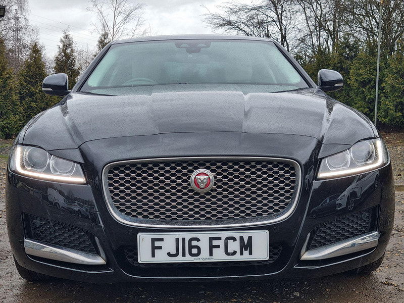 Jaguar XF 2.0d Portfolio Auto Euro 6 (s/s) 4dr 4dr Automatic 2026