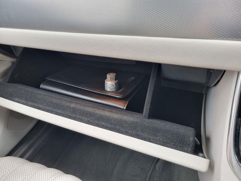 Jaguar XF 2.0d Portfolio Auto Euro 6 (s/s) 4dr 4dr Automatic 2026